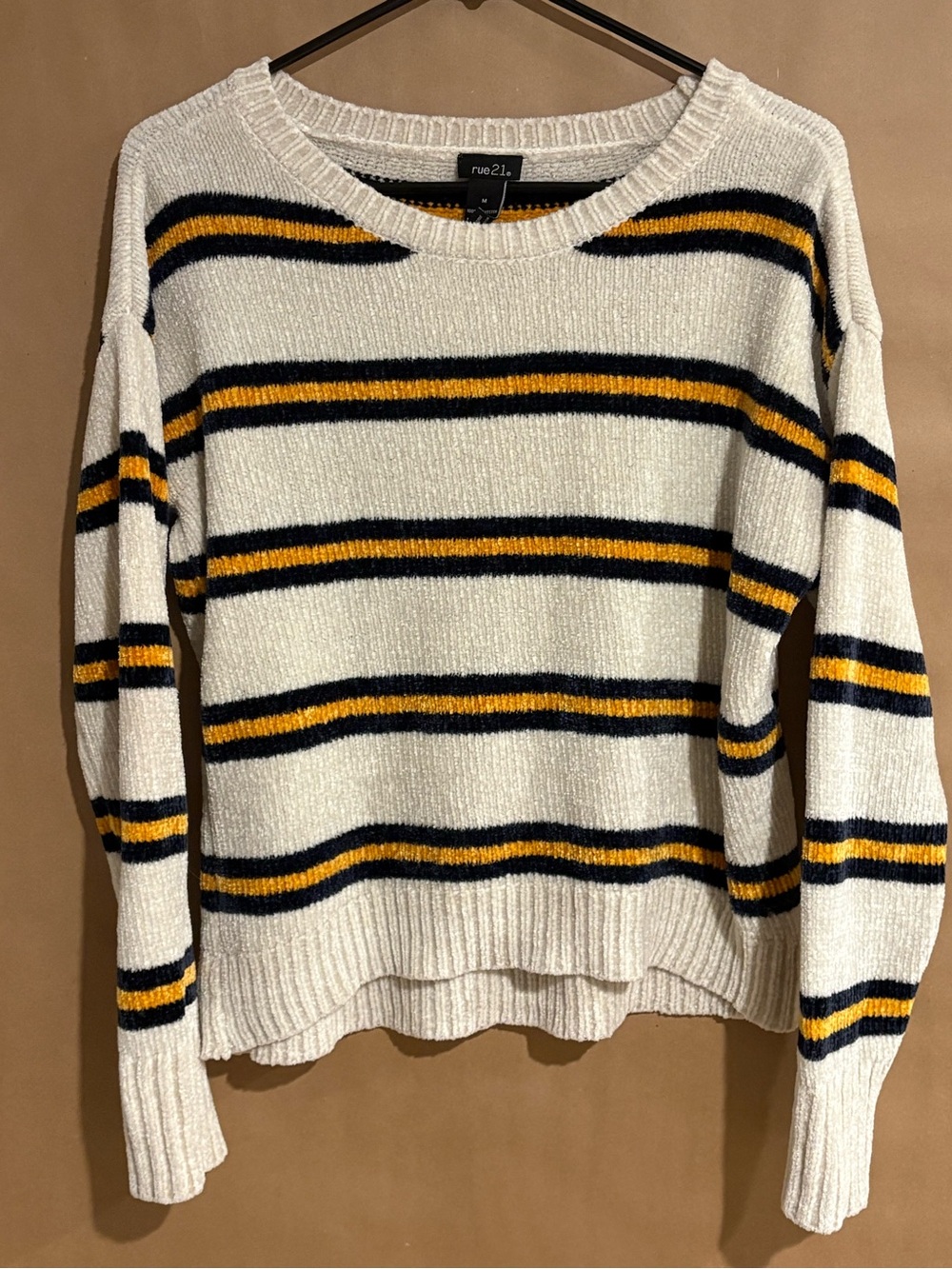 rue21 Striped Chenille Sweater Women’s M Cream Navy Mustard Pullover